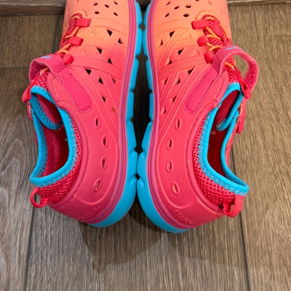 Stride Rite Made 2 Play Phibian Water Shoes, Velcro Closure Sz 4 Ombre EUC - Picture 8 of 12